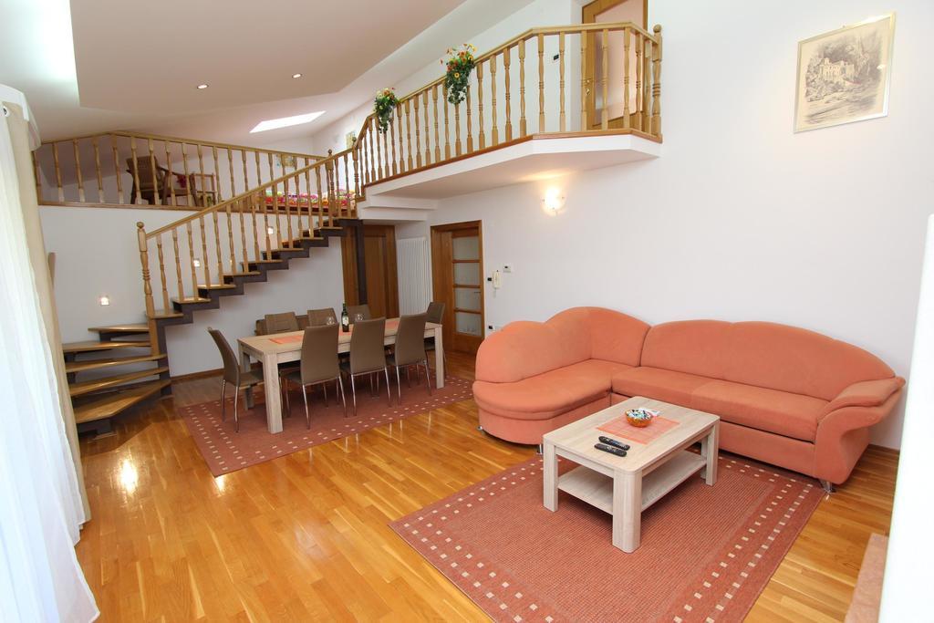 Apartment Villa Nera Pula Kamer foto