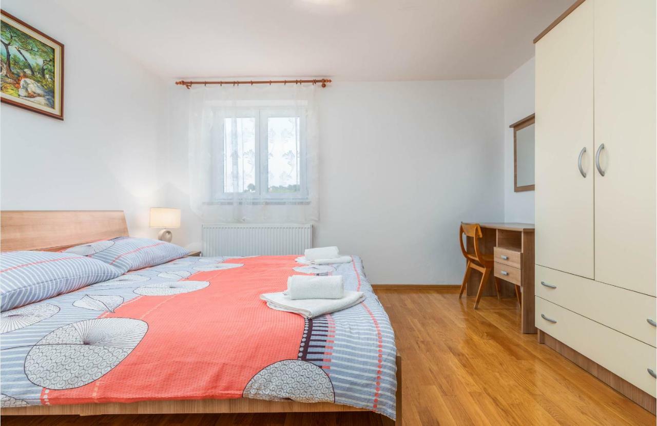 Apartment Villa Nera Pula Buitenkant foto